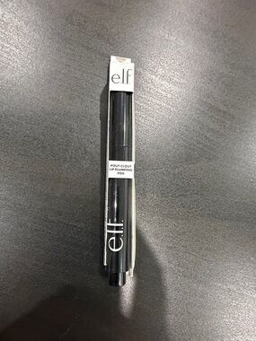 e.l.f. Pout Clout Lip Plumping Pen - Black Packaging